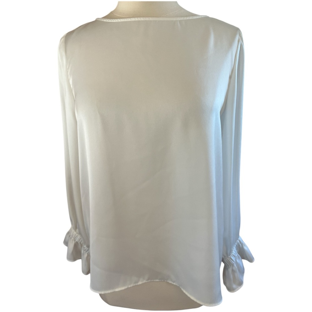 Banana Republic Ivory/Cream Long Sleeve Satin Blouse w/Boat Neckline Size Medium